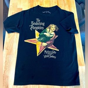 The Smashing Pumpkins Album Tee. Unisex shirtsleeves Medium.